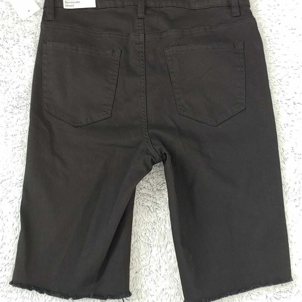 2 Madden Girl Bandit Bermuda Shorts Black & White Distressed Bundle NEW - Picture 7 of 13